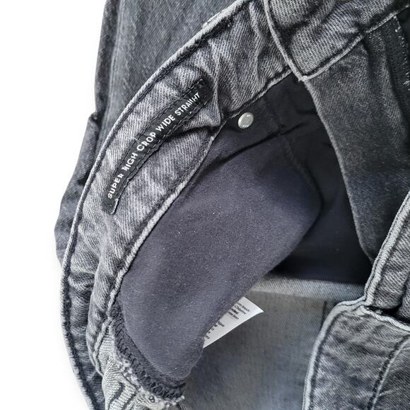 Free Assembly Super High Crop Wide Straight Jeans Gray Wash Women Sz 10 Short - Picture 8 of 9